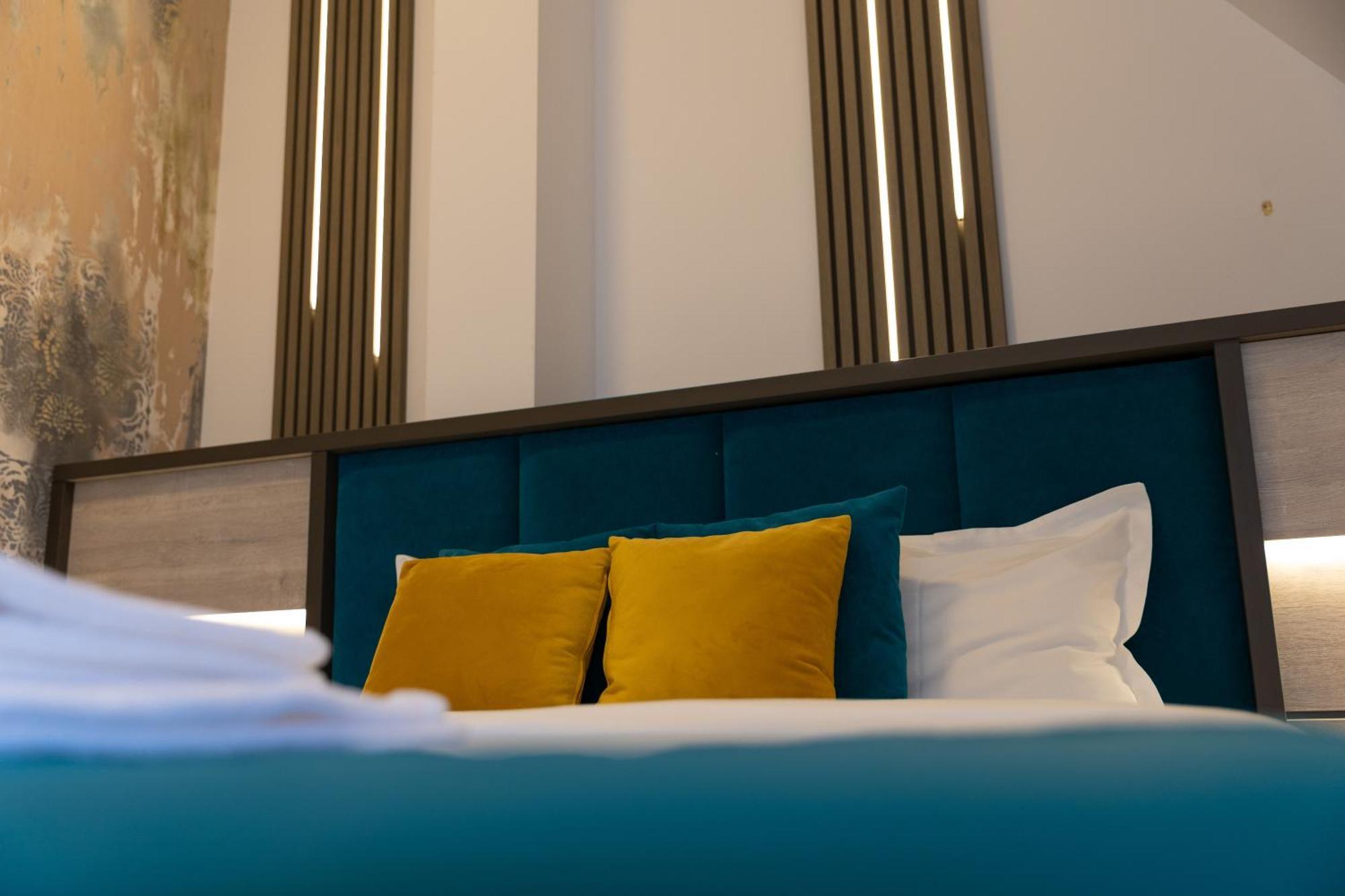 Loft By Lumiere Sibiu Hotel Exterior photo