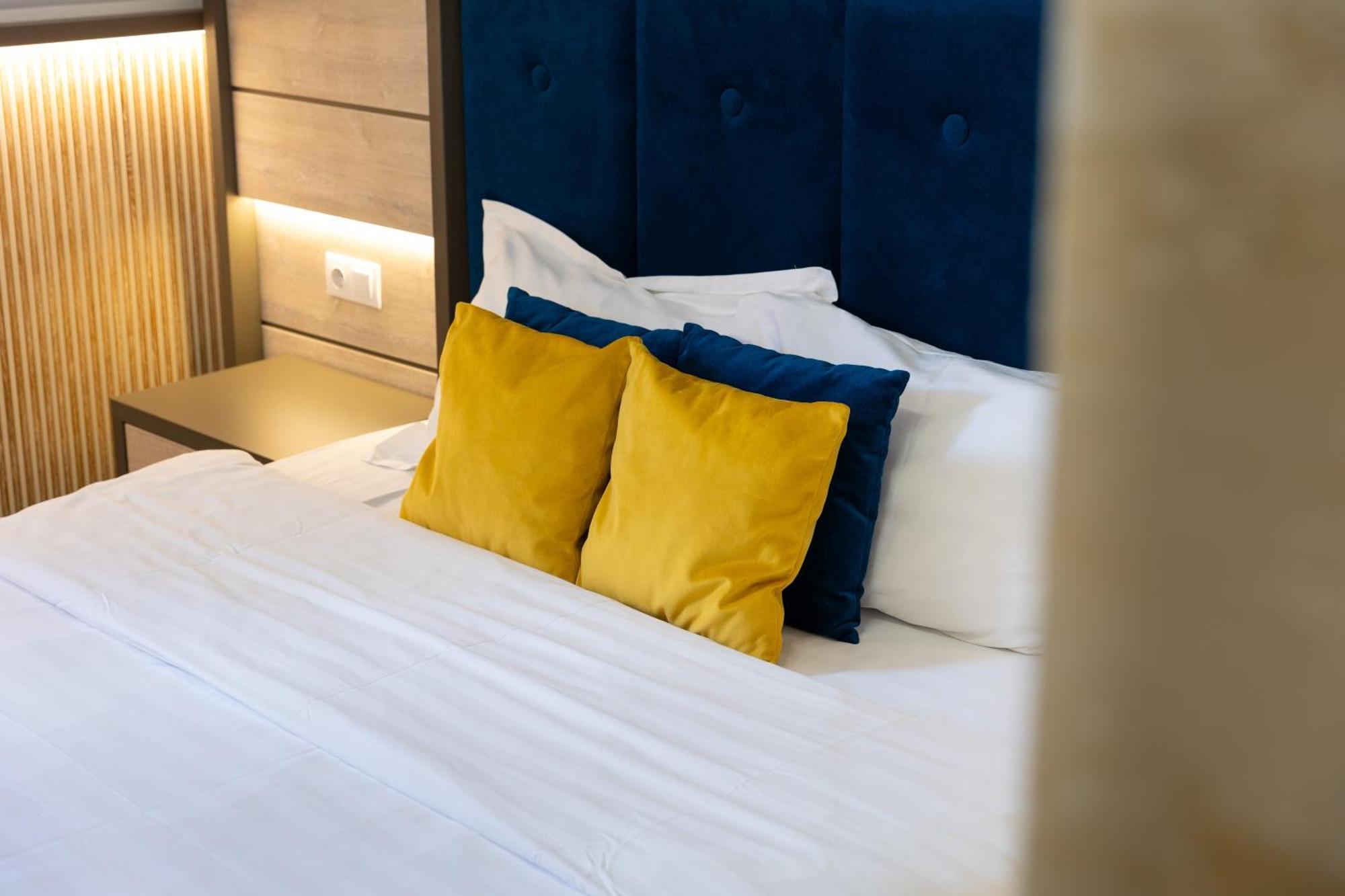 Loft By Lumiere Sibiu Hotel Exterior photo