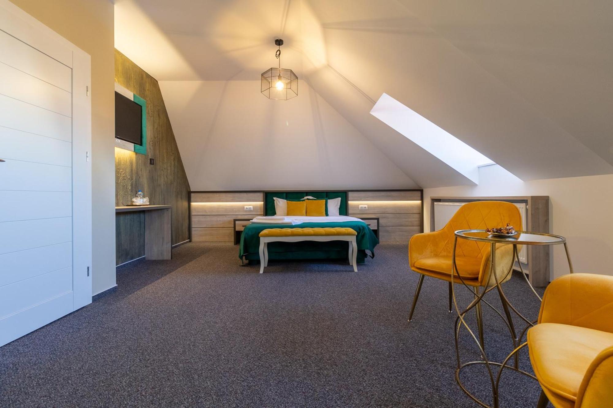 Loft By Lumiere Sibiu Hotel Exterior photo